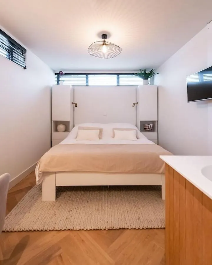 Beautiful Amstel Houseboat Apartment Amsterdam 0*,