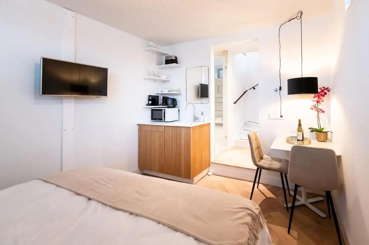 דירות אמסטרדם Beautiful Amstel Houseboat